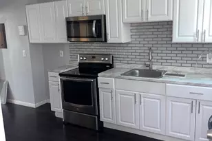 7018 Woodland Ave, Philadelphia, PA 19142 - Photo 1