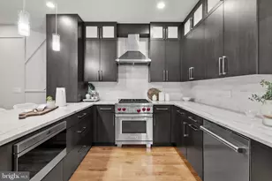 1628 Fitzwater St, Philadelphia, PA 19146 - Photo 15