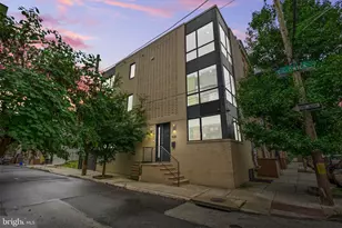 1628 Fitzwater St, Philadelphia, PA 19146 - Photo 3