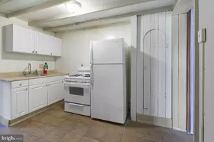 917 S St Bernard St, Philadelphia, PA 19143 - Photo 15