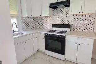 4615 Weymouth, Philadelphia, PA 19120 - Photo 7