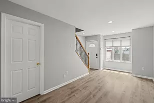 2310 E Cabot St, Philadelphia, PA 19125 - Photo 3