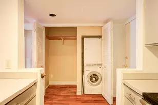 102 Church St, Philadelphia, PA 19106 - Photo 5