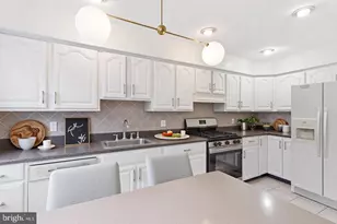 7020 Kindred St, Philadelphia, PA 19149 - Photo 7