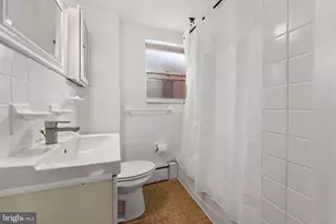 2342 S Chadwick St, Philadelphia, PA 19145 - Photo 13