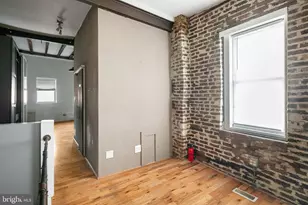 1127 S 7th St, Philadelphia, PA 19147 - Photo 5