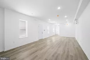700 N 42nd St, Philadelphia, PA 19104 - Photo 7