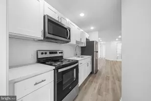 700 N 42nd St, Philadelphia, PA 19104 - Photo 41
