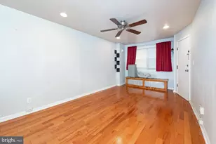 747 S 8th St, Philadelphia, PA 19147 - Photo 5