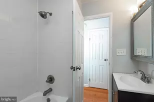 747 S 8th St, Philadelphia, PA 19147 - Photo 11