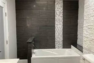 2445 S Lawrence St, Philadelphia, PA 19148 - Photo 27
