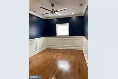 2445 S Lawrence Street, Philadelphia, PA 19148 - Photo 15