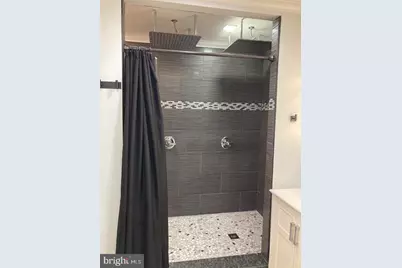 2445 S Lawrence Street, Philadelphia, PA 19148 - Photo 23
