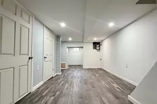 2555 N Hollywood St, Philadelphia, PA 19132 - Photo 15