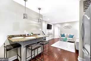 2815 S Smedley St, Philadelphia, PA 19145 - Photo 9