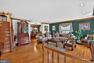 866 N Marshall St, Philadelphia, PA 19123 - Photo 17
