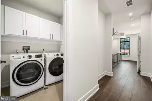206 Kalos St, Philadelphia, PA 19128 - Photo 15