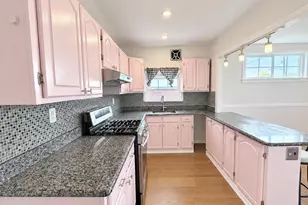 3300 Bleigh, Philadelphia, PA 19136 - Photo 9