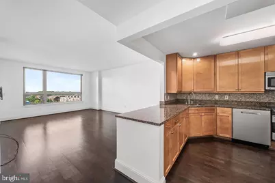 717 S Chris Columbus Boulevard #709, Philadelphia, PA 19147 - Photo 15