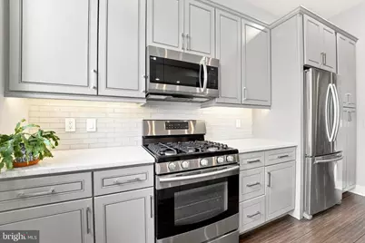 2131 E Firth Street #4, Philadelphia, PA 19125 - Photo 5