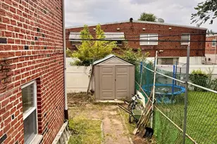 9853 Wistaria St, Philadelphia, PA 19115 - Photo 31