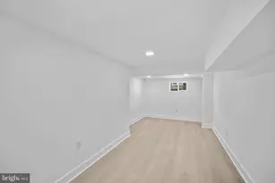 581 Rosalie St, Philadelphia, PA 19120 - Photo 27