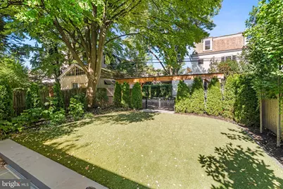197 E Evergreen Avenue, Philadelphia, PA 19118 - Photo 45