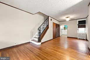 2108 S Woodstock St, Philadelphia, PA 19145 - Photo 5