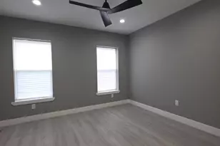 904 Sterner St, Philadelphia, PA 19133 - Photo 15