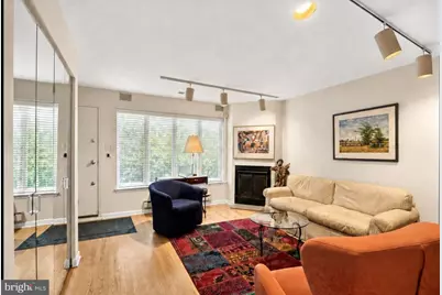 1 Christian Street #42L, Philadelphia, PA 19147 - Photo 5
