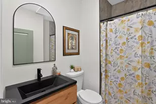5741 Hunter St, Philadelphia, PA 19131 - Photo 15