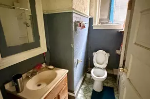 2423 W Hagert St, Philadelphia, PA 19132 - Photo 15