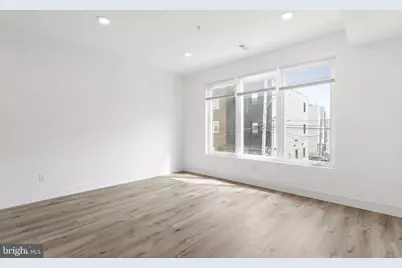 2429 W Thompson Street #B, Philadelphia, PA 19121 - Photo 9