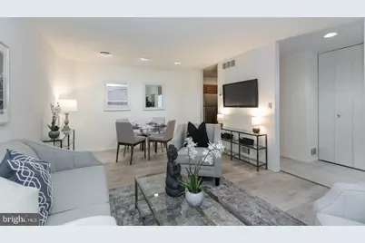 2031 Chancellor Street, Philadelphia, PA 19103 - Photo 5