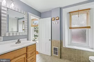 457 Delmar St, Philadelphia, PA 19128 - Photo 29