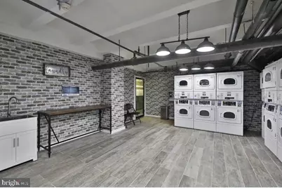 4247 Locust Street #823, Philadelphia, PA 19104 - Photo 37