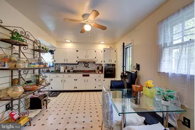 37 E Mermaid Lane, Philadelphia, PA 19118 - Photo 11
