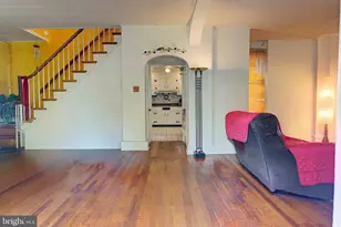 37 E Mermaid Ln, Philadelphia, PA 19118 - Photo 5