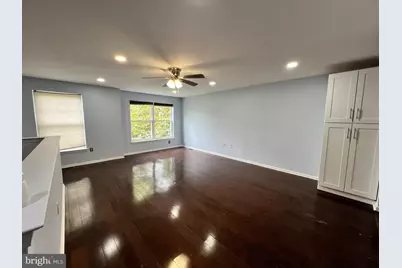 605 N 44th Street, Philadelphia, PA 19104 - Photo 9