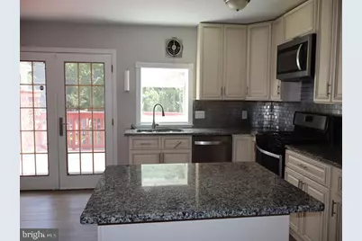 3689 N Hereford Lane, Philadelphia, PA 19114 - Photo 17