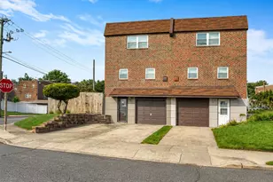 369 Helene Pl, Philadelphia, PA 19116 - Photo 3