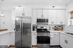 1704 Reed St, Philadelphia, PA 19146 - Photo 15