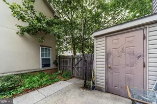 1318 Bainbridge St, Philadelphia, PA 19147 - Photo 19