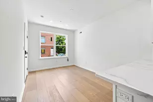 1644 N Marshall St, Philadelphia, PA 19122 - Photo 5