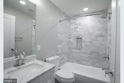 817 N 20th Street #UNIT 3, Philadelphia, PA 19130 - Photo 15