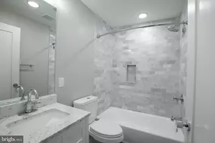 817 N 20th St, Philadelphia, PA 19130 - Photo 15