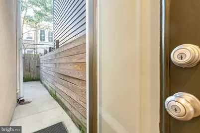 1347 S Dover Street, Philadelphia, PA 19146 - Photo 23