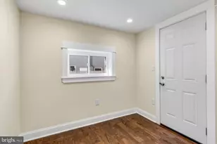 1906 E Albert St, Philadelphia, PA 19125 - Photo 17