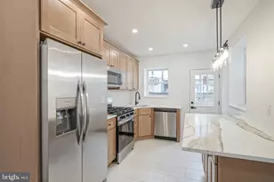 2624 S Bouvier St, Philadelphia, PA 19145 - Photo 9