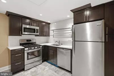 953 N Randolph Street #2R, Philadelphia, PA 19123 - Photo 9